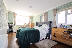 Bedroom- click for photo gallery